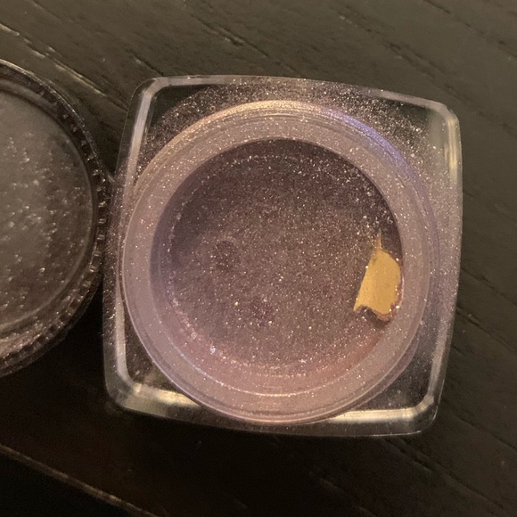 2/$20 Medusa’s Makeup Eye Dust - Picture 1 of 3